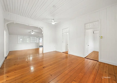 ਰਹਿਣ ਵਾਲਾ ਕਮਰਾ - 17 Drem Street, Toogoolawah, QLD 4313