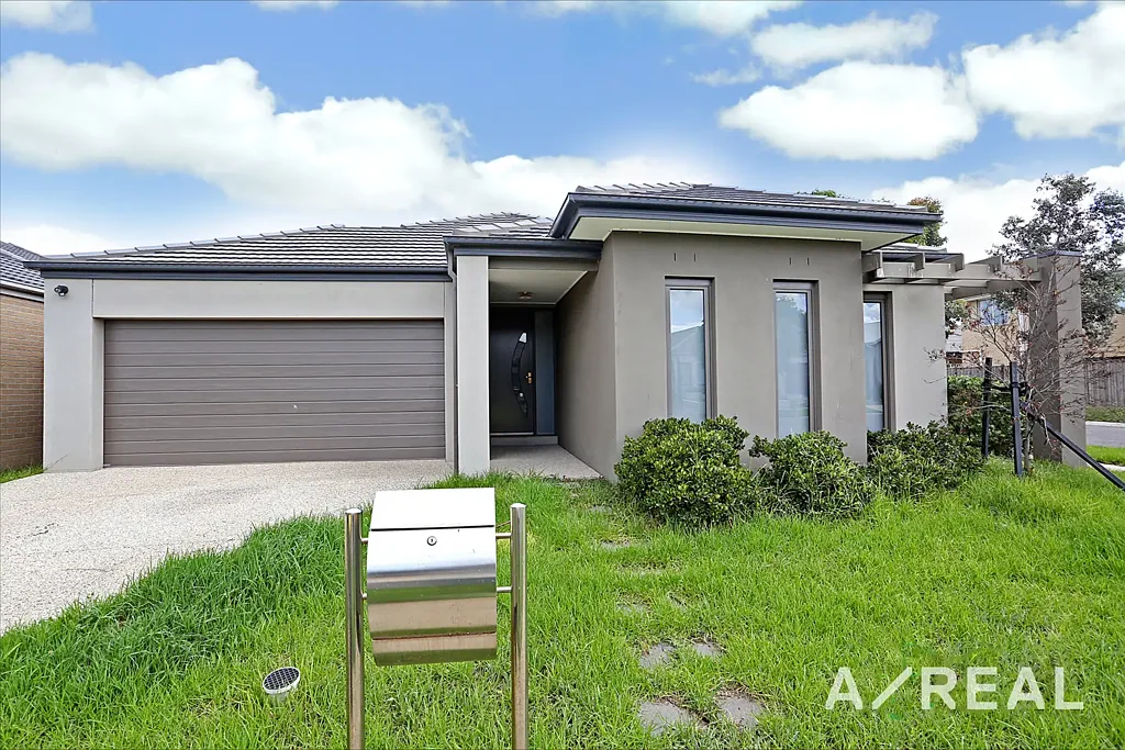Spacious Family Home in the Heart of Williams Landing