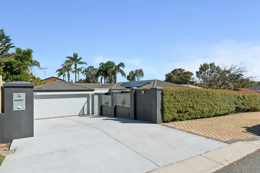 4 Edna Way, Duncraig, WA 6023