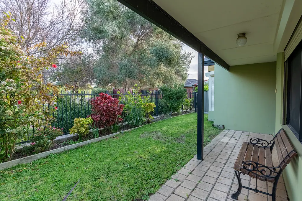 11 Carrum Lane, Secret Harbour, WA 6173