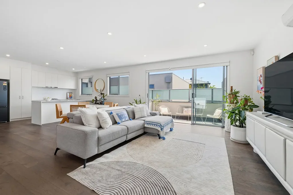 12/21 Reeve Court, Cheltenham, VIC 3192