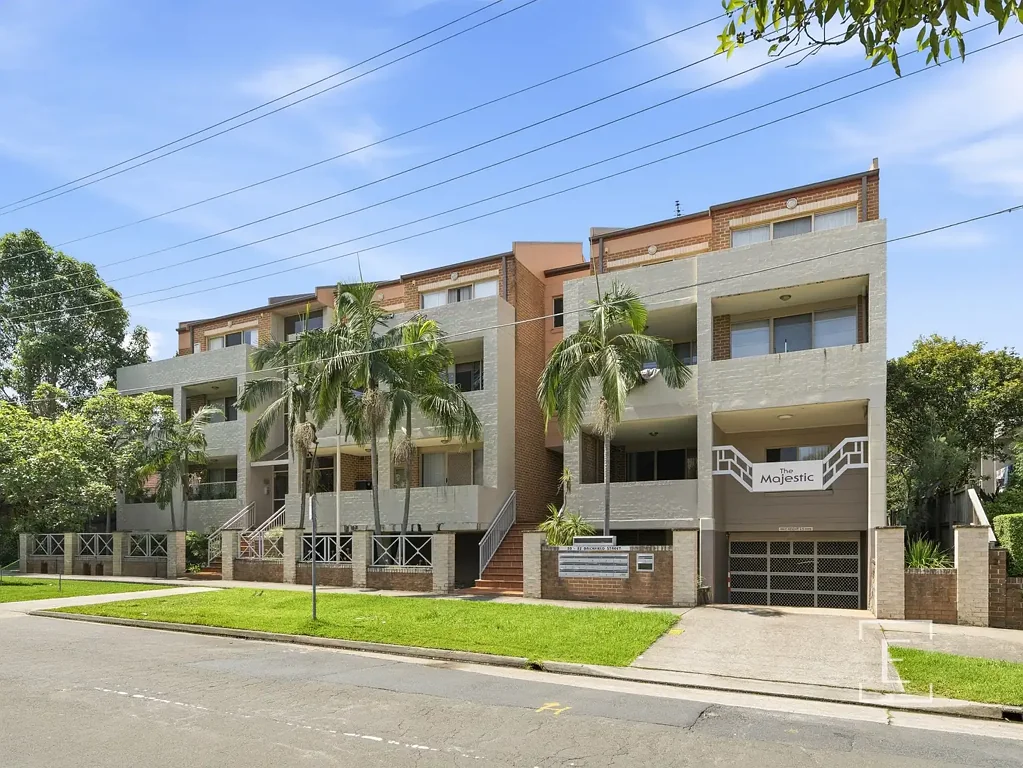 North Parramatta 3 Bedroom Sunny, Full Brick, Low Rise Three Bedroom Delight