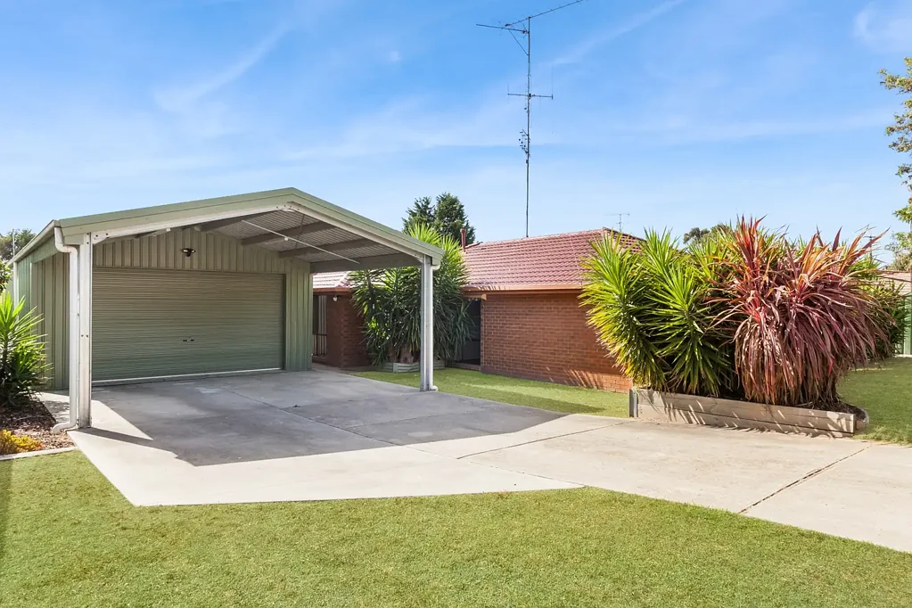 23 Mylson Avenue, Broadford, VIC 3658