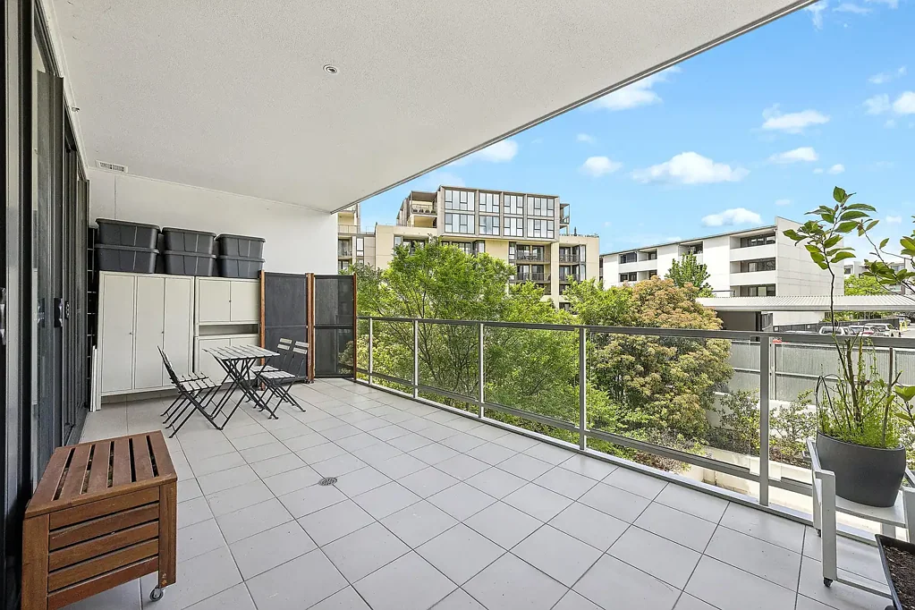 Kingston 2 Bedroom Inner South Convenience