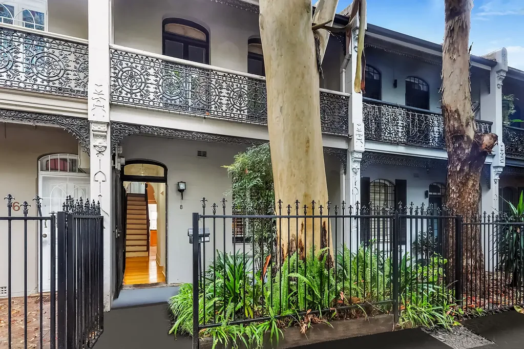 Appealing and Charming Three Bedroom Terrace