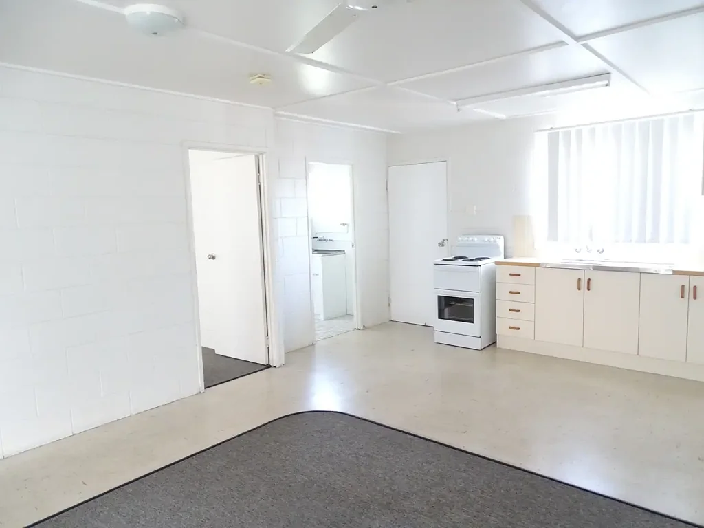 One Bedroom Unit In North Mackay