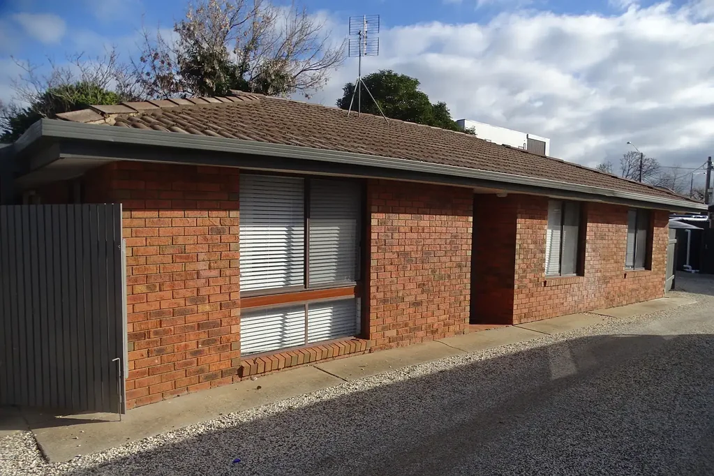 Centrally located, furnished