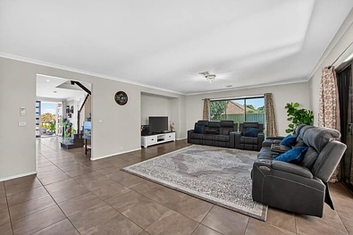 8 Oakes Place, Golden Square, VIC 3555, 6 Schlafzimmer, 4 Badezimmer, House