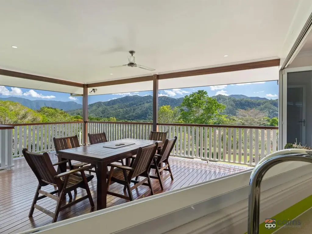 Goldsborough 3બેડરૂમ Relaxed Acreage Living with Stunning Mountain Views