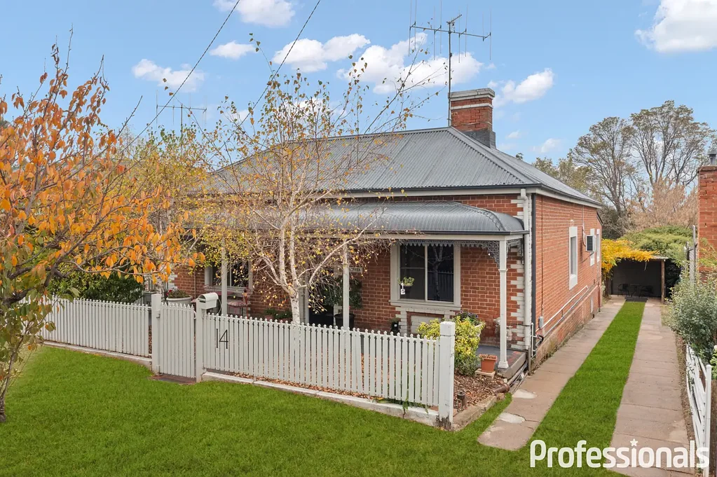 14 Lewins Street, South Bathurst, NSW 2795