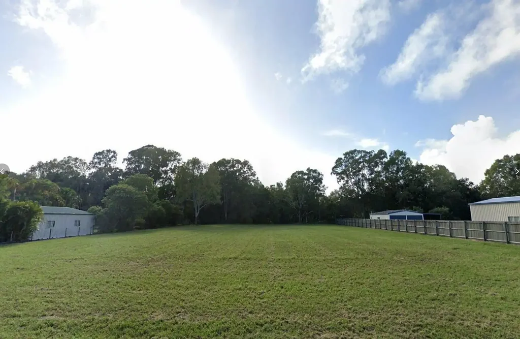 Dundowran Beach  Your Dream Coastal Lifestyle Awaits on 3,450m²