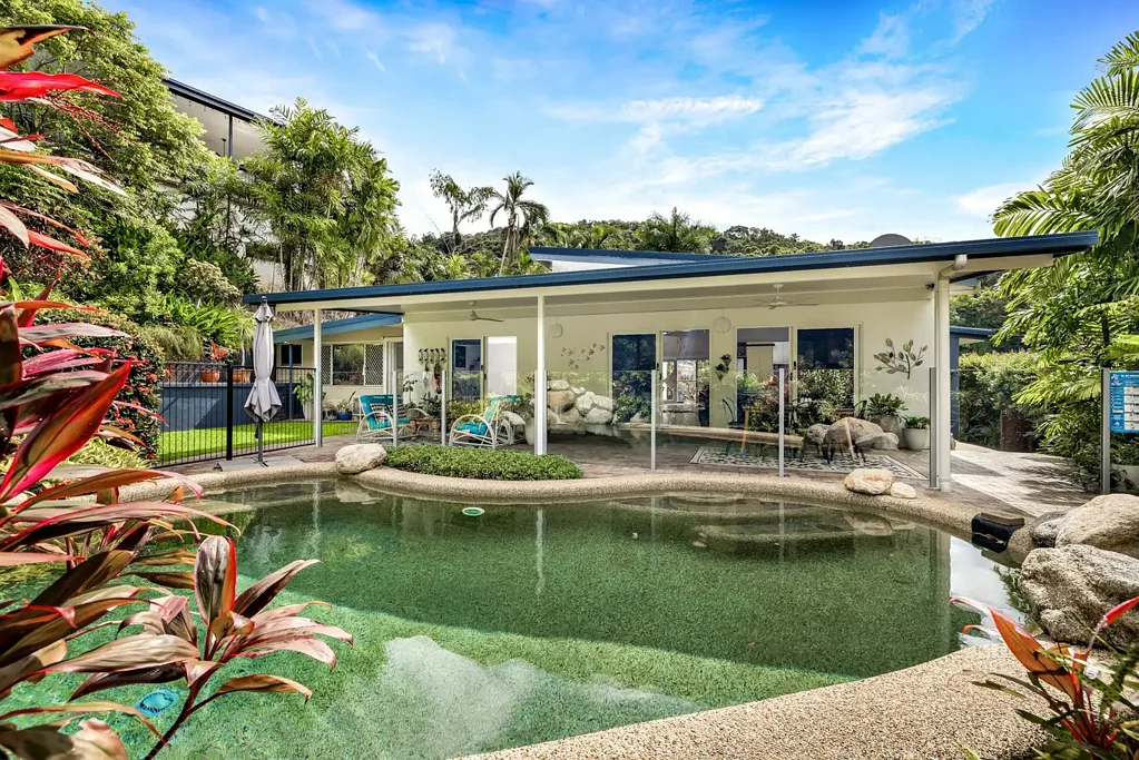 159 Sydney Street, Bayview Heights, QLD 4868