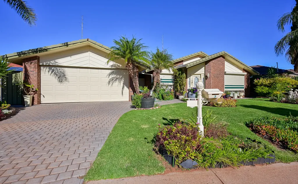 3 Lockwood Crescent, Whyalla Stuart, SA 5608