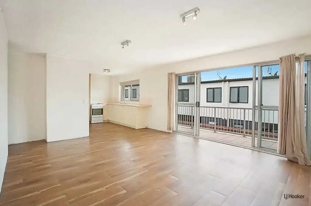 Coolangatta 2chambre Prime Investment, First Home, or Coastal Lifestyle Opportunity in the Heart of C