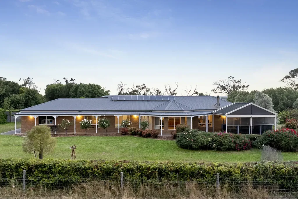 Inverloch 3Kwarto Premium Acreage Living