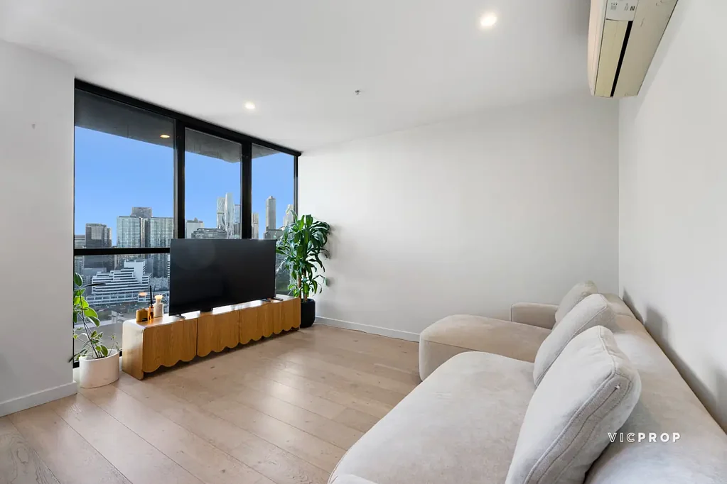 FURNISHED! SLEEK AND STYLISH WITH STUNNING VIEWS!