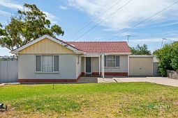 17 Colbert Road, Christies Beach