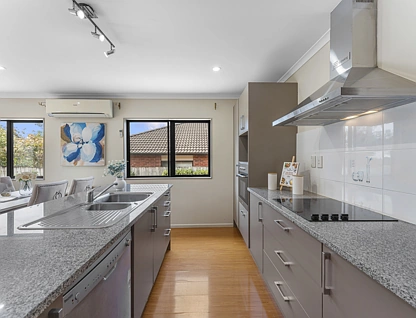 10a Evans Road, Weymouth, Manukau City, 4 Schlafzimmer, 2 Badezimmer, House