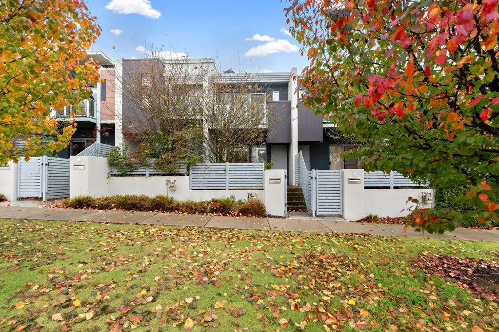 Crace 2Habitaciones Stylish, Low-Maintenance Living in the Heart of Crace!