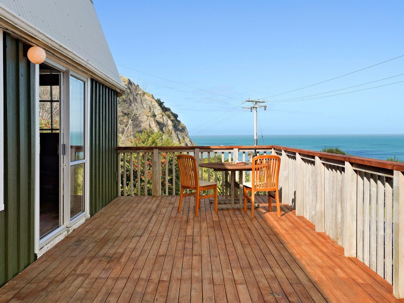 17 Tawhiti Street, Tokomaru Bay, Gisborne, 3 phòng ngủ, 0 phòng tắm