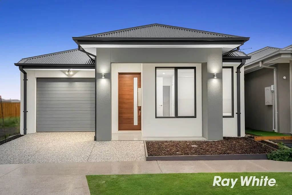 Donnybrook 4房  Brand New Home & Ready to Move in !!!!