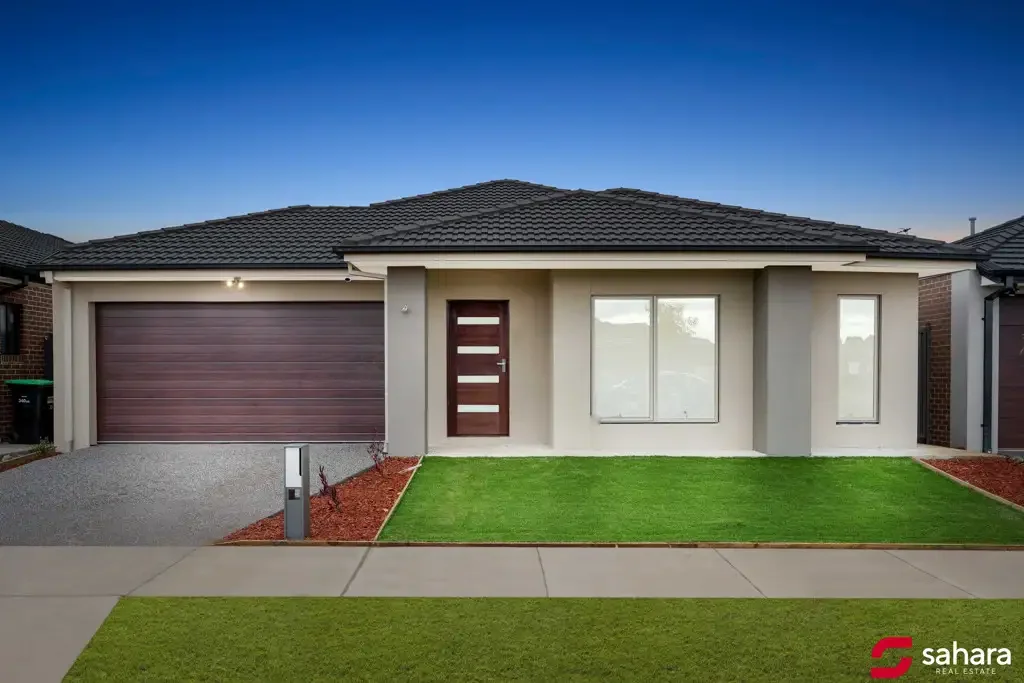 Tarneit 4 Bedroom FHOG & Stamp Duty Savings - Modern Family Home with Style