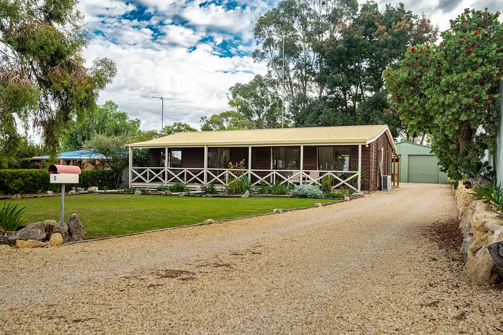 5 Schinckel Road, Naracoorte, SA 5271