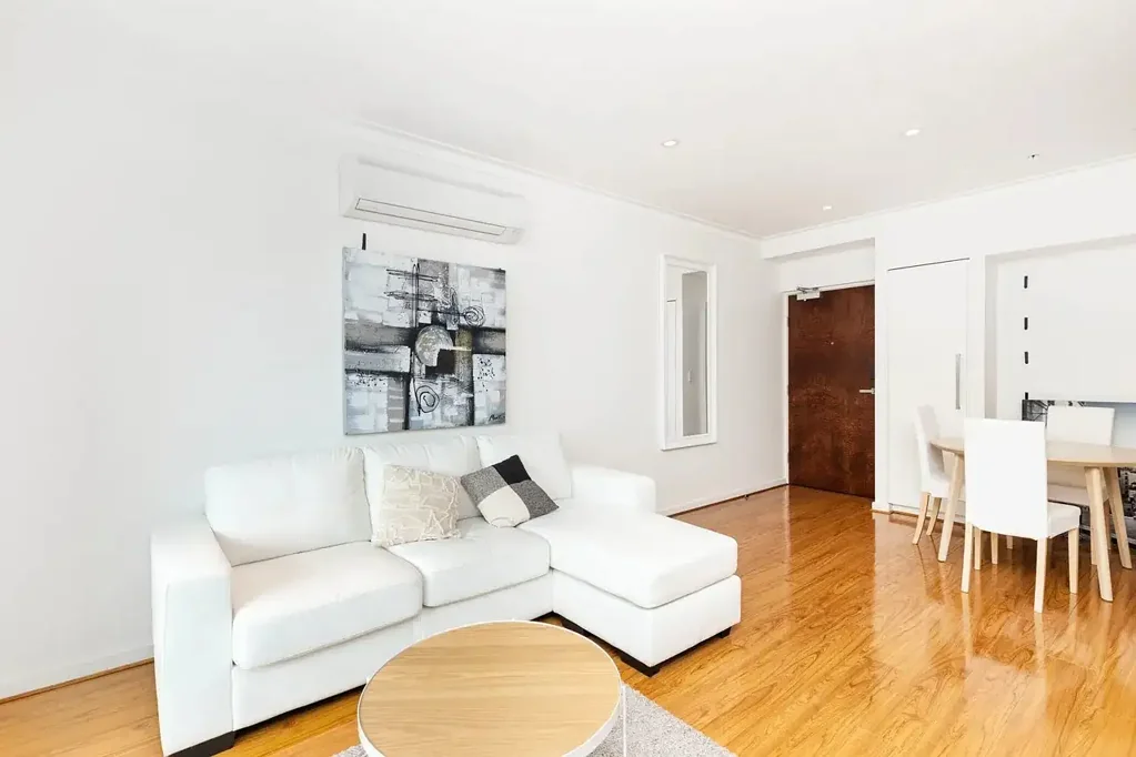 Adelaide 1房  Smart Investment Opportunity in the Heart of the CBD