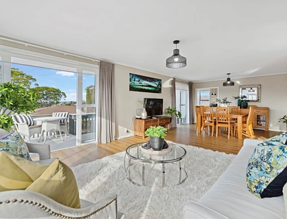 1/32 Botany Road, Howick, Manukau City, 3 slaapkamers, 2 badkamers, House