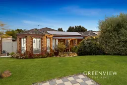 21 Emmer Green Retreat, Cranbourne East