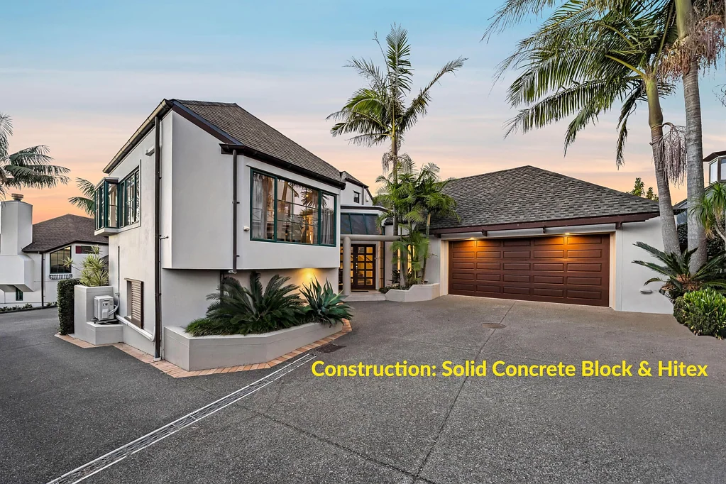 Half Moon Bay 3Habitaciones A Statement, Start to Finish | Concrete & Hitex
