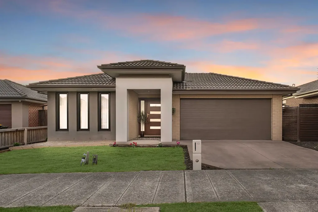 12 Eynesbury View, Wollert, VIC 3750