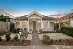 10 Skipper Drive, Altona Meadows