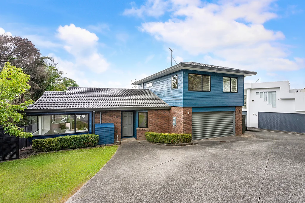 62A Simmental Crescent, Somerville, Manukau City, Auckland