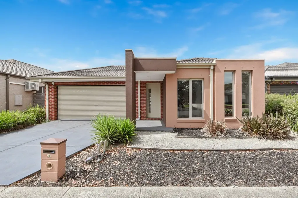 26 Peridot Avenue, Officer, VIC 3809