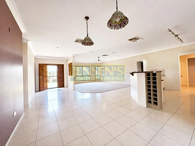 197 Bluff Road, Millchester, QLD 4820, 4 રૂમ, 2 બાથરૂમ, House