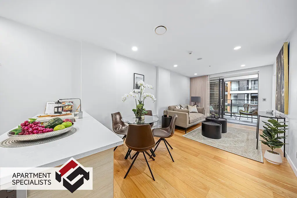 Epsom 2ਬੈੱਡਰੂਮ DGZ, 2 Bed, 2 Bath - Priced to Go!