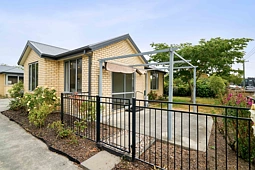 1/8 Evatt Street, Bryndwr