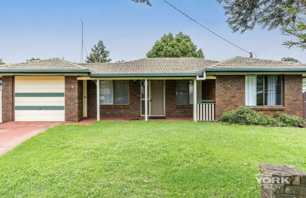 9 Jacinta Court, Wilsonton, QLD 4350