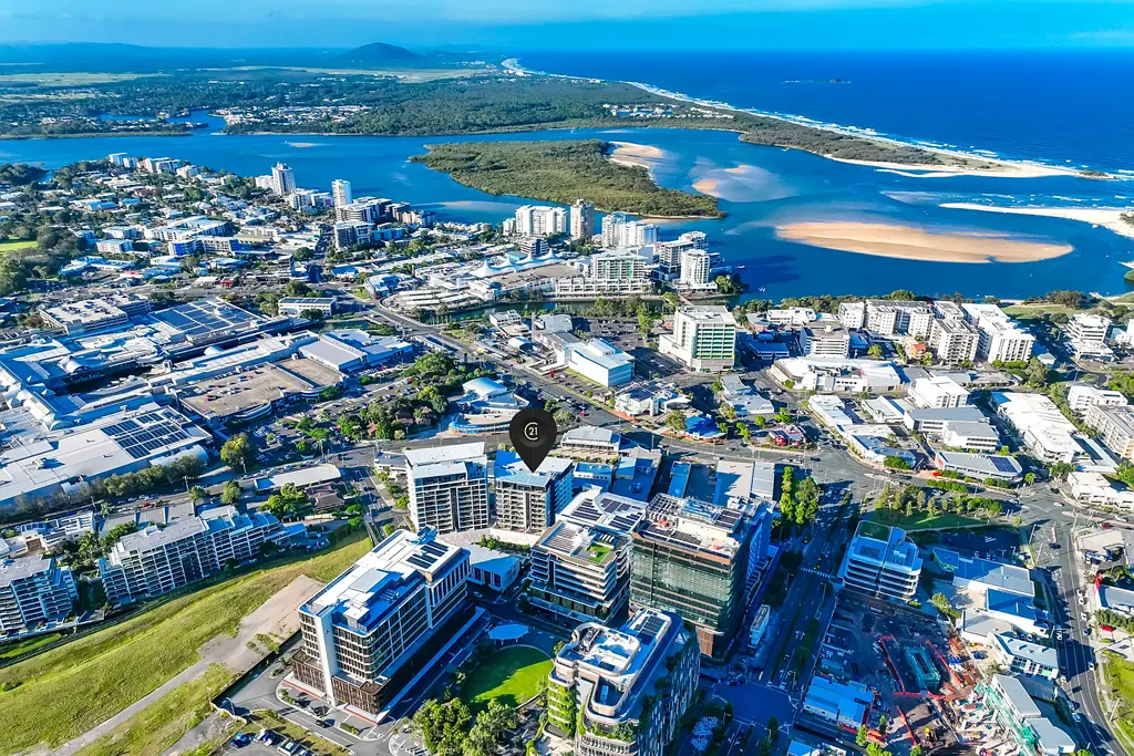 Maroochydore 4房  Where Light, Space and Lifestyle Meet at the Top of Market Lane