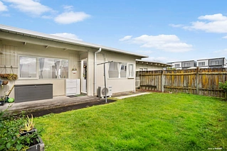 5/5 Keeling Road, Henderson, Waitakere City