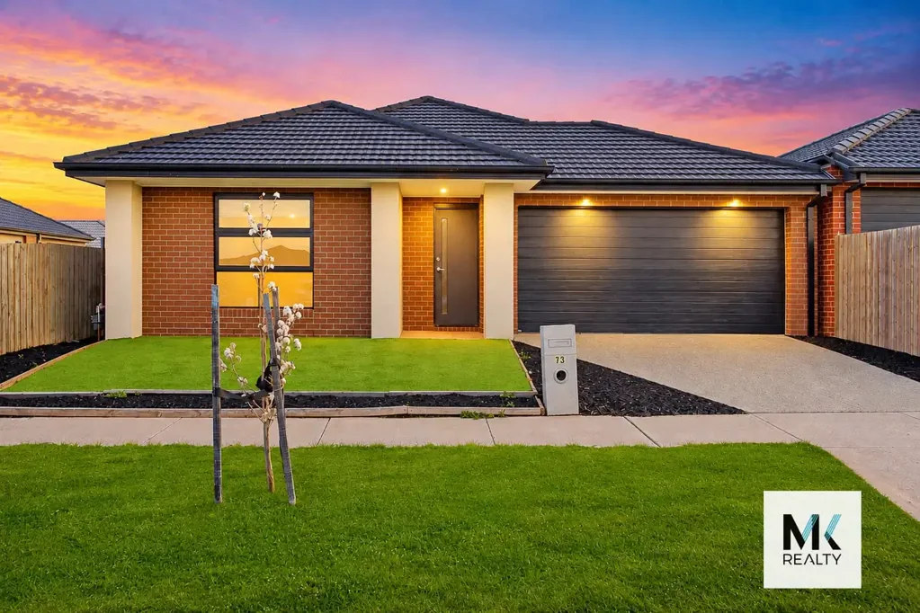 Weir Views 4ਬੈੱਡਰੂਮ Modern Family Living with Space, Comfort & Convenience