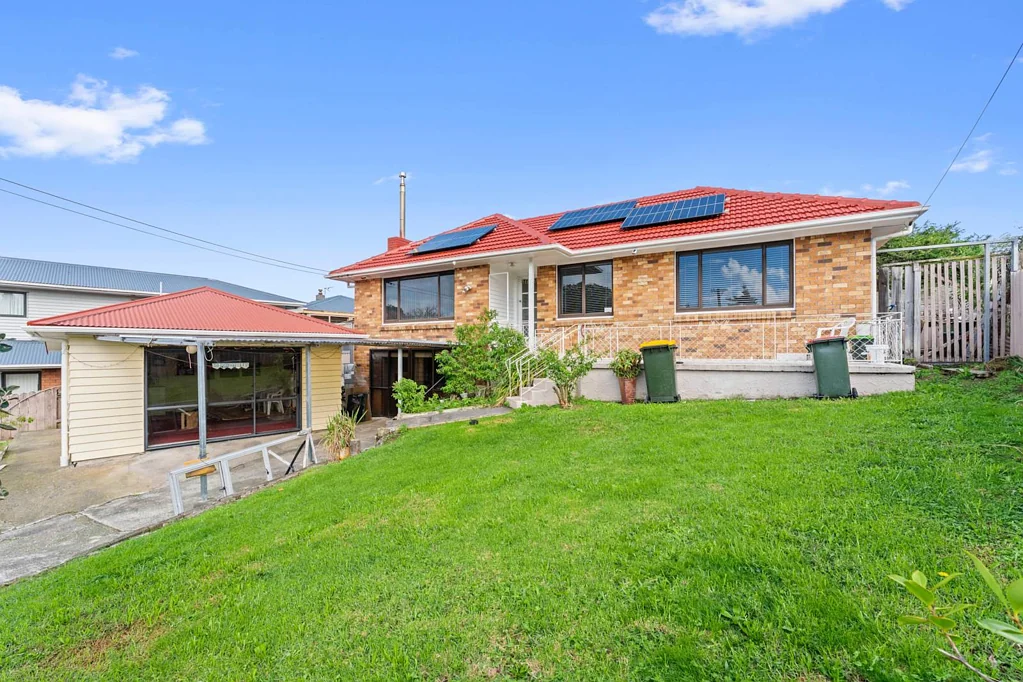 Manurewa 4غرفة نوم Great Opportunity- Vendors Eager for Offers