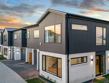 Lots 1-6/71 Kimpton Road, Papatoetoe, Manukau City, Auckland, 4房, 2浴, 城市屋