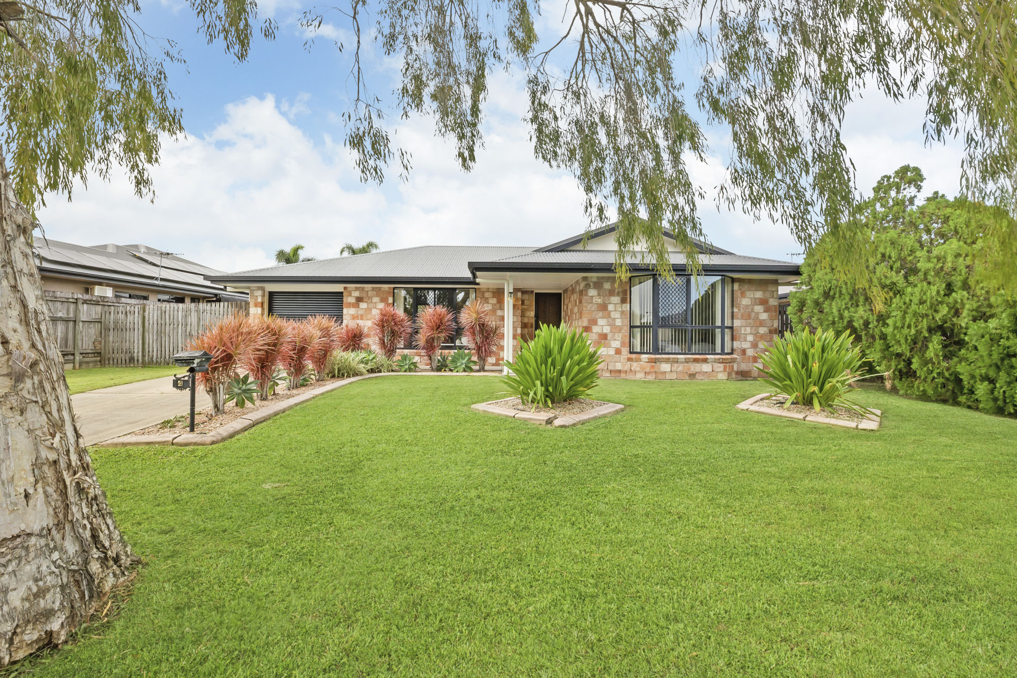 4 PORPOISE PL, ANDERGROVE QLD 4740, 0 غرف, 0 حمامات, House