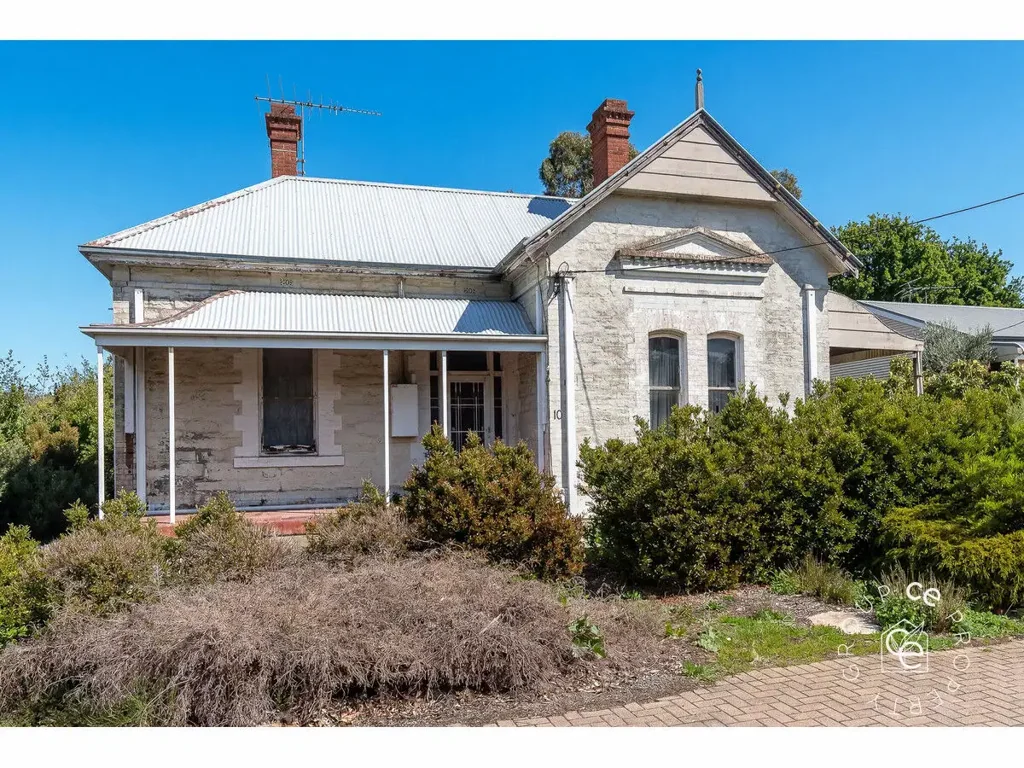 Birdwood 4房  Bluestone Villa, Ready for Renovation
