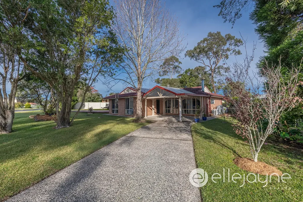 Cooranbong 3कमरा BRICK AND TILE HOME, NICE BIG SHED WITH OFFICE SPACE ON 751M2 BLOCK - COORANBONG