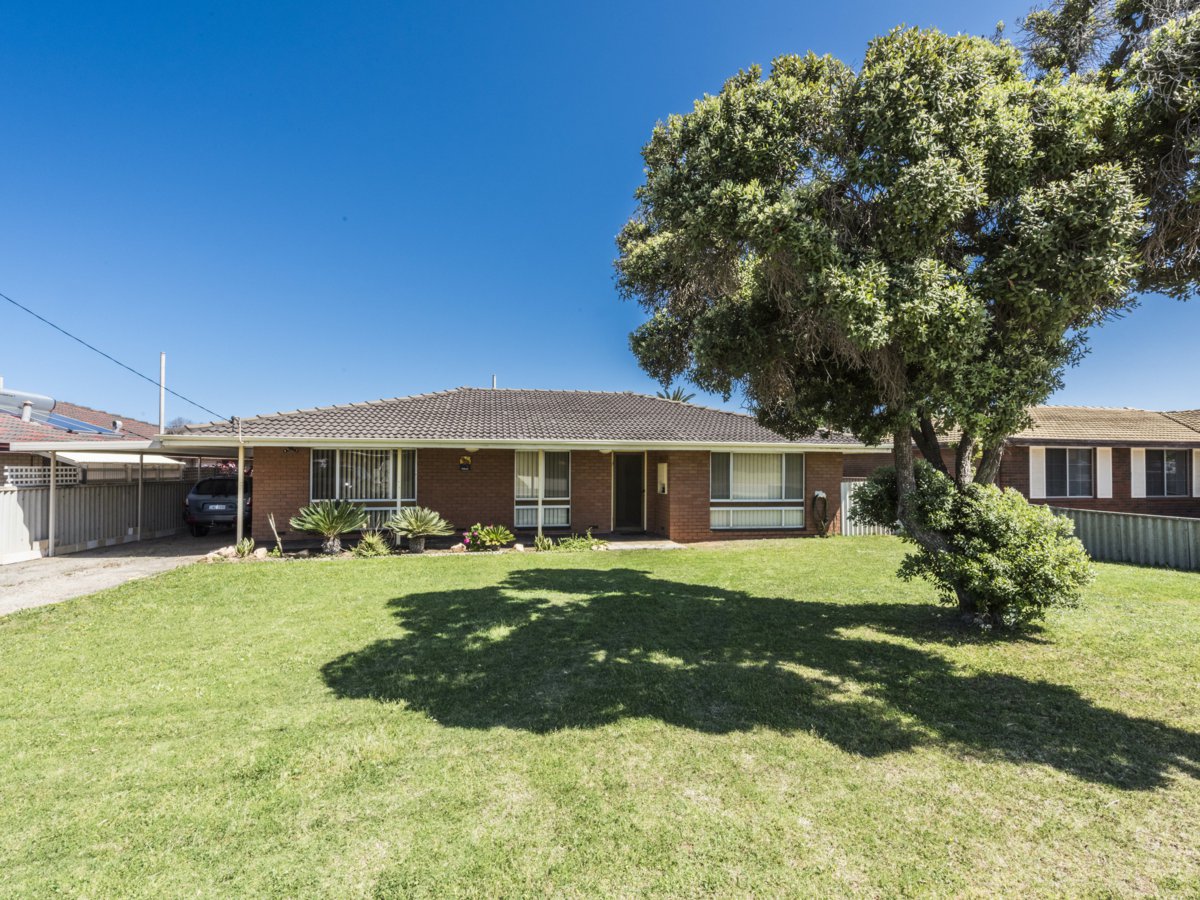 12 PARINGA ST, MOUNT TARCOOLA WA 6530, 0房, 0浴, House