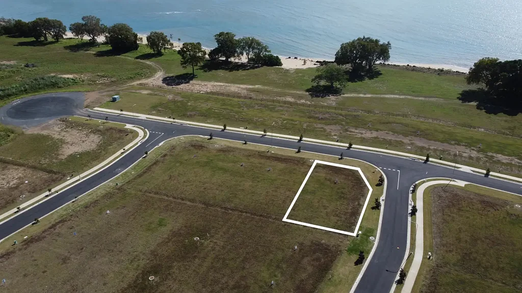 Shoal Point Absolute Beachfront Land