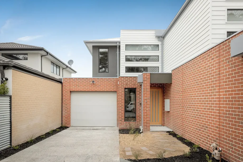 Brand New 4-Bedroom Townhouse in the McKinnon School Zone